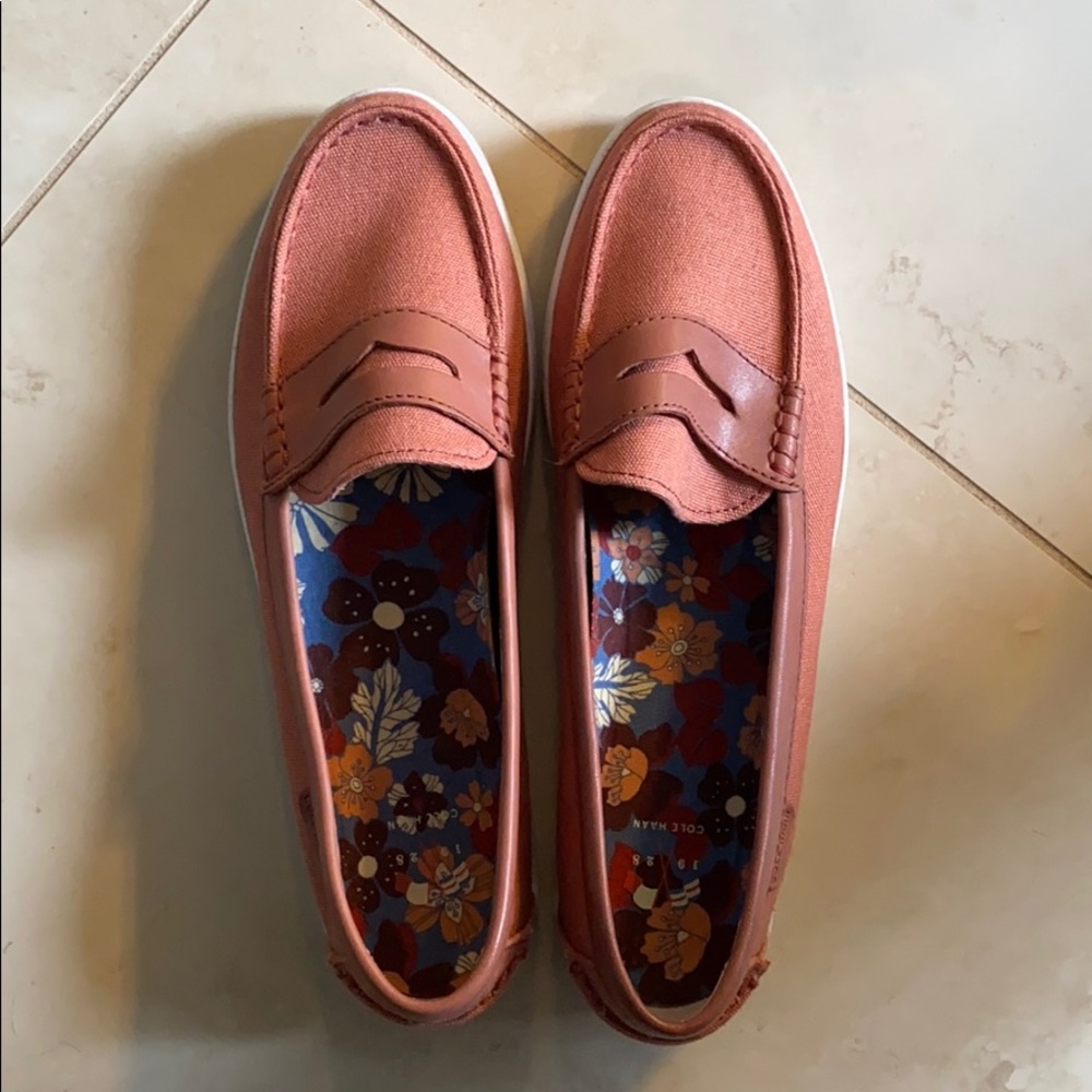Cole Haan pinch weekender loafer women’s size 9.5B